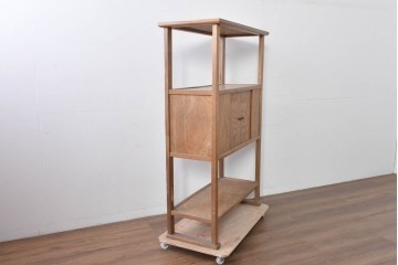 和製ヴィンテージ　松本民芸家具　特注カラー　#506型　温かみのある雰囲気を感じられる朝鮮棚　定価約23万円相当　(R-085538)