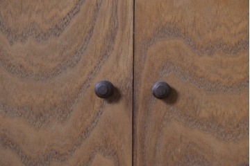 和製ヴィンテージ　松本民芸家具　特注カラー　#506型　温かみのある雰囲気を感じられる朝鮮棚　定価約23万円相当　(R-085538)