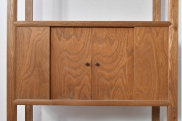 和製ヴィンテージ　松本民芸家具　特注カラー　#506型　温かみのある雰囲気を感じられる朝鮮棚　定価約23万円相当　(R-085538)