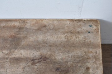 和製ヴィンテージ　大振りサイズ　楓(カエデ)材　存在感のある無垢の質感が魅力のローテーブル　(R-085544)