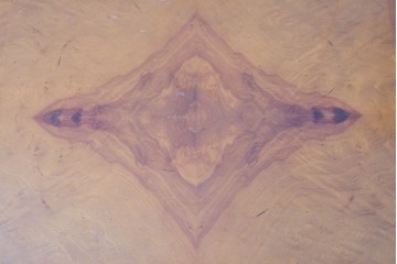 中古　カリモク家具(karimoku)　domani(ドマーニ)　Morganton(モーガントン)　ライトコニャック色　収納に便利な引き出し付きのセンターテーブル　定価約25万円　(R-085545)