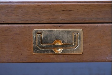 中古　カリモク家具(karimoku)　domani(ドマーニ)　Morganton(モーガントン)　ライトコニャック色　収納に便利な引き出し付きのセンターテーブル　定価約25万円　(R-085545)