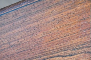 デンマークヴィンテージ　ローズウッド材　籐(ラタン)　技術の粋を集めたソーイングテーブル　(R-085546)