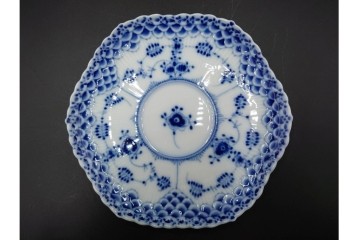 デンマーク製　ROYAL COPENHAGEN(ロイヤルコペンハーゲン)　ブルーフルーテッド フルレース　コーヒーカップ&ソーサー2客セット　定価(2客合計)約13万6千円　(R-085547)