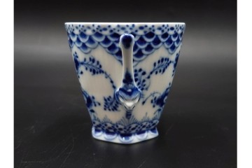 デンマーク製　ROYAL COPENHAGEN(ロイヤルコペンハーゲン)　ブルーフルーテッド フルレース　コーヒーカップ&ソーサー2客セット　定価(2客合計)約13万6千円　(R-085547)