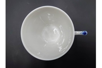 デンマーク製　ROYAL COPENHAGEN(ロイヤルコペンハーゲン)　ブルーフルーテッド フルレース　コーヒーカップ&ソーサー3客セット　定価(3客合計)約20万4千円　(R-085549)