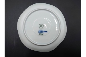 デンマーク製　ROYAL COPENHAGEN(ロイヤルコペンハーゲン)　ブルーフルーテッド フルレース　コーヒーカップ&ソーサー3客セット　定価(3客合計)約20万4千円　(R-085549)