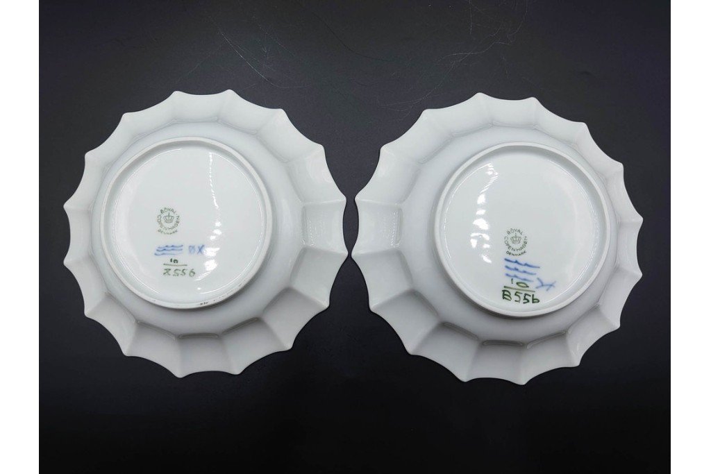 デンマーク製　ROYAL COPENHAGEN(ロイヤルコペンハーゲン)　ブルーフラワー アンギュラー　シェルディッシュ　上品な佇まいのサラダボウル5点セット　(R-085552)