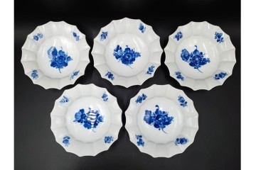 デンマーク製　ROYAL COPENHAGEN(ロイヤルコペンハーゲン)　ブルーフラワー アンギュラー　シェルディッシュ　上品な佇まいのサラダボウル5点セット　(R-085552)