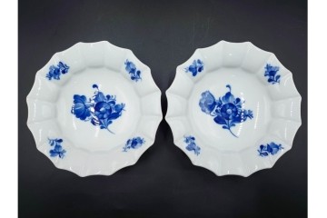 デンマーク製　ROYAL COPENHAGEN(ロイヤルコペンハーゲン)　ブルーフラワー アンギュラー　シェルディッシュ　上品な佇まいのサラダボウル5点セット　(R-085552)