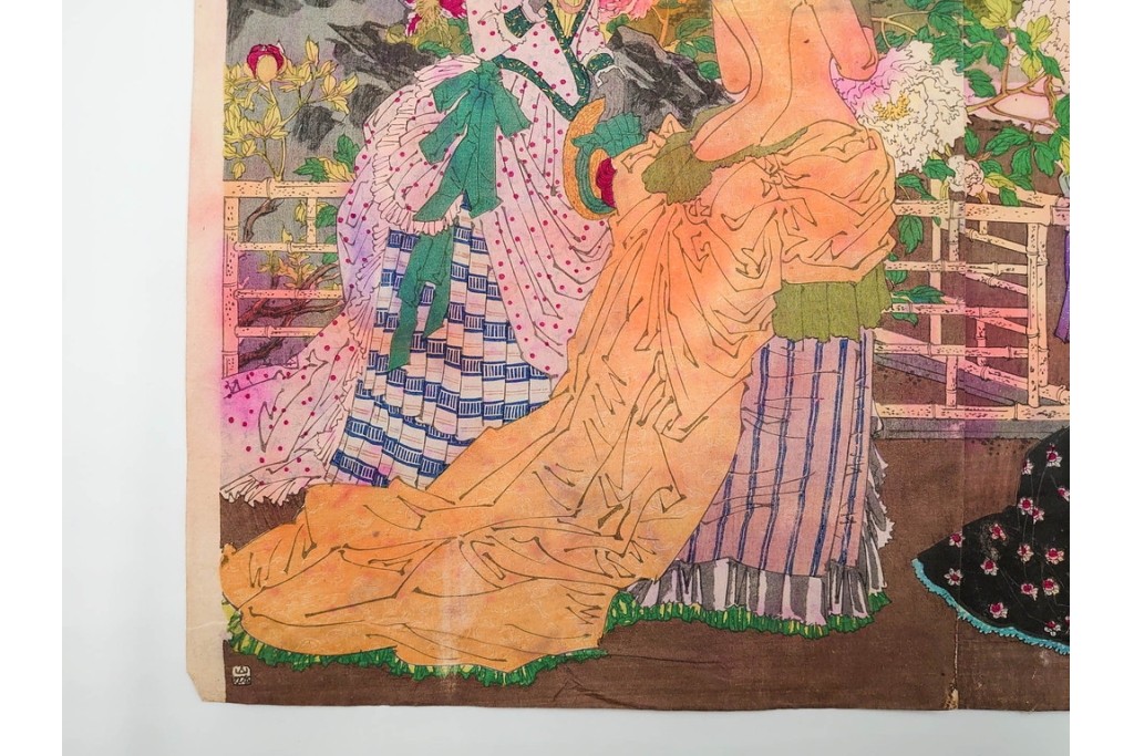 真作　水野年方　「婦有喜倶菜」　洋装の女性と牡丹が華やかな木版画の浮世絵　3枚続　(R-085558)