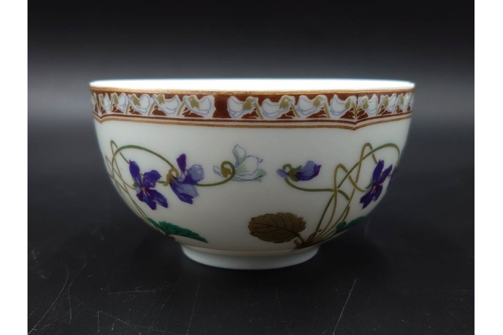 フランスヴィンテージ　LIMOGES(リモージュ)　HAVILAND(アビランド)　Imperatrice Eugenie(アンペラトリスユジェニー)　スミレ柄のトリオ4客セット　(R-085562)