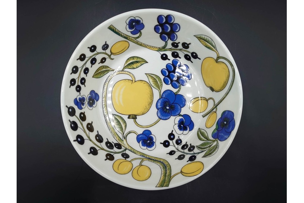 フィンランド　ARABIA(アラビア)　paratiisi(パラティッシ)　フルーツモチーフが華やかなカップ&ソーサー2客・ボウル2点・プレートのセット　(R-085563)