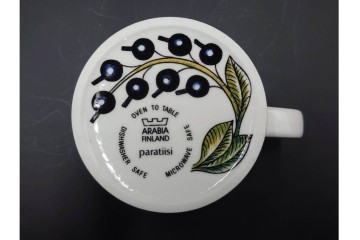 フィンランド　ARABIA(アラビア)　paratiisi(パラティッシ)　フルーツモチーフが華やかなカップ&ソーサー2客・ボウル2点・プレートのセット　(R-085563)