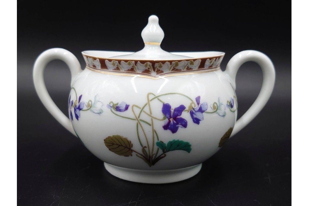 フランスヴィンテージ　LIMOGES(リモージュ)　HAVILAND(アビランド)　Imperatrice Eugenie(アンペラトリスユジェニー)　スミレ柄のポット・シュガーポット・クリーマー・トレーセット　(R-085564)