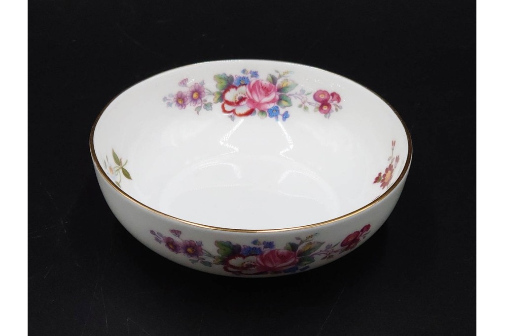 イギリス　ROYAL CROWN DERBY(ロイヤルクラウンダービー)　ポジー　B&Bプレート・コンポート・ボウル・スクエアプレート等の洋食器9点セット　(R-085565)