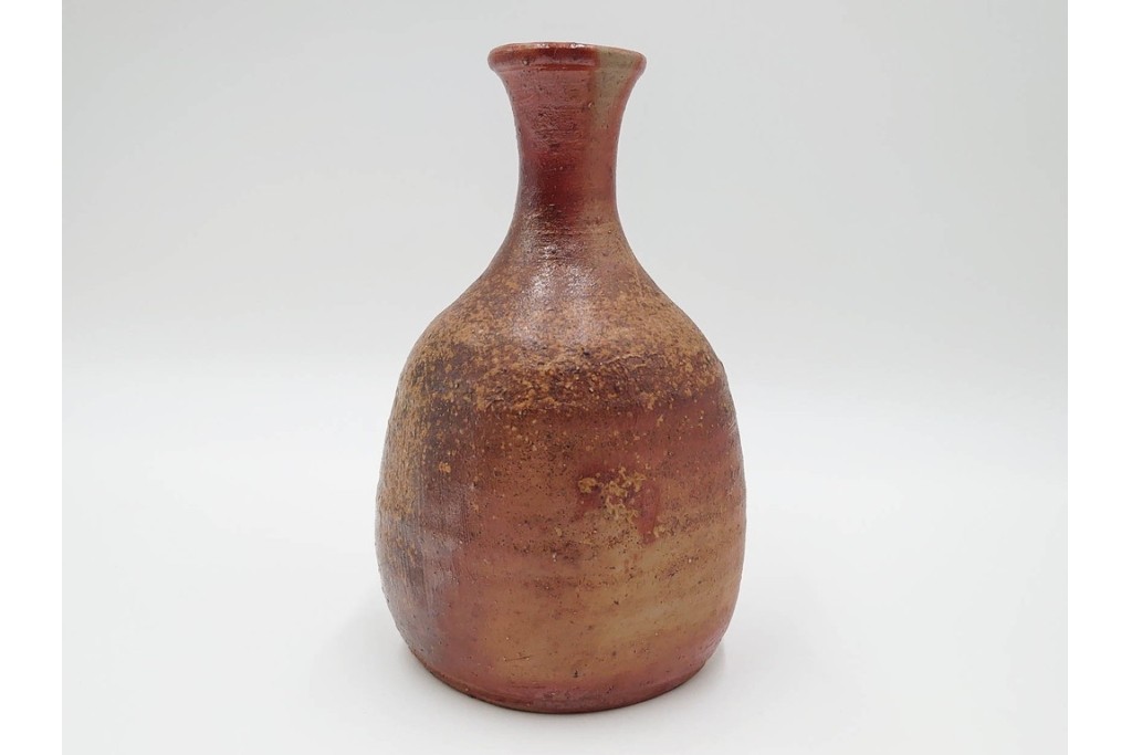 人間国宝　金重陶陽　備前焼　土味豊かな一輪花入　共箱付き　(R-085568)