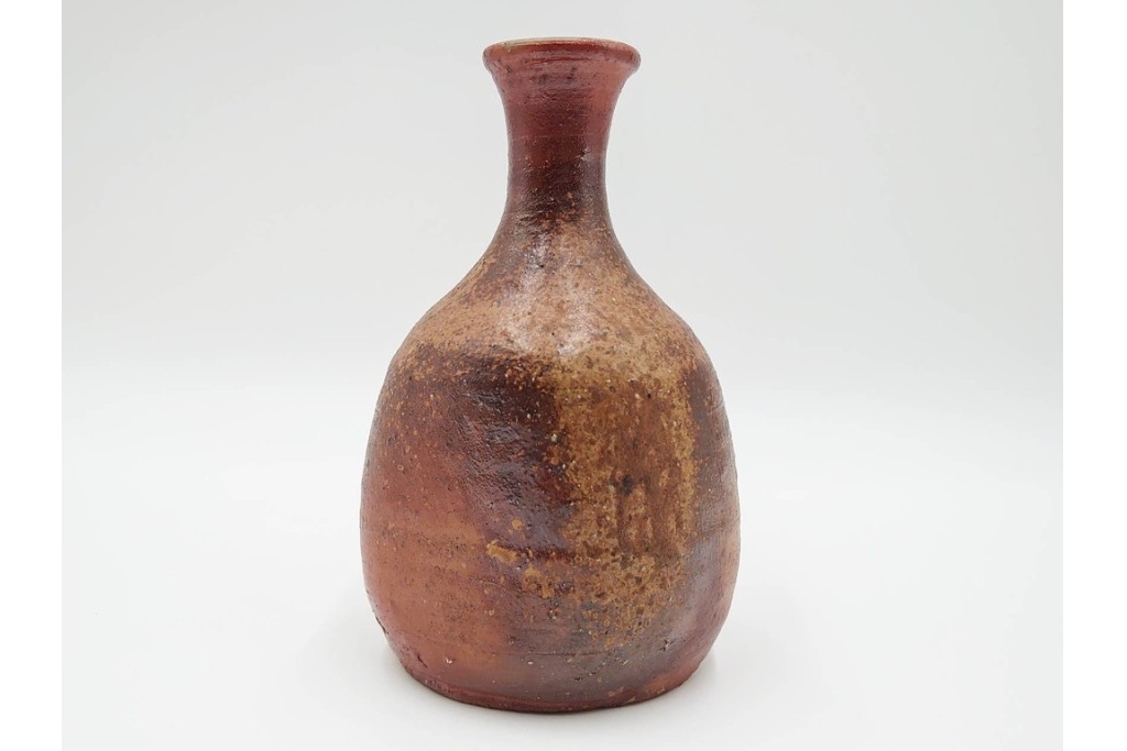 人間国宝　金重陶陽　備前焼　土味豊かな一輪花入　共箱付き　(R-085568)