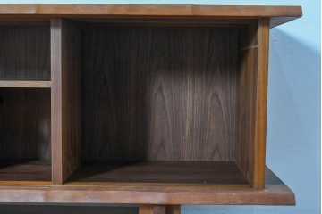 中古　美品　高山ウッドワークス　ウォールナット材　寄木調の意匠が美しいリビングボード　定価約50万円相当　(R-085571)