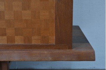 中古　美品　高山ウッドワークス　ウォールナット材　寄木調の意匠が美しいリビングボード　定価約50万円相当　(R-085571)