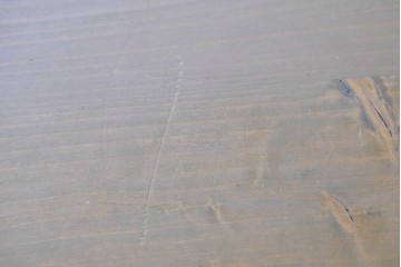 和製ヴィンテージ　落ち着いた木味とたっぷりの収納力が魅力の脚付きマス目棚　(R-085572)