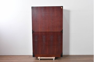 中古　仙台民藝箪笥　欅産業　牡丹を象った立派な金具が目を引く漆塗りの仙台箪笥　(R-085574)