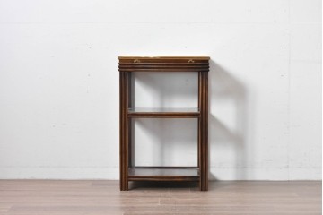 中古　スペイン製　バロッサバレンティ(VARO,S.A. VALENTI)　金色装飾×スモークガラストップがお洒落なサイドテーブル　(R-085577)