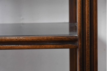 中古　スペイン製　バロッサバレンティ(VARO,S.A. VALENTI)　金色装飾×スモークガラストップがお洒落なサイドテーブル　(R-085577)