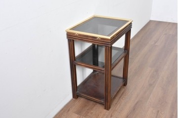 中古　スペイン製　バロッサバレンティ(VARO,S.A. VALENTI)　金色装飾×スモークガラストップがお洒落なサイドテーブル　(R-085577)