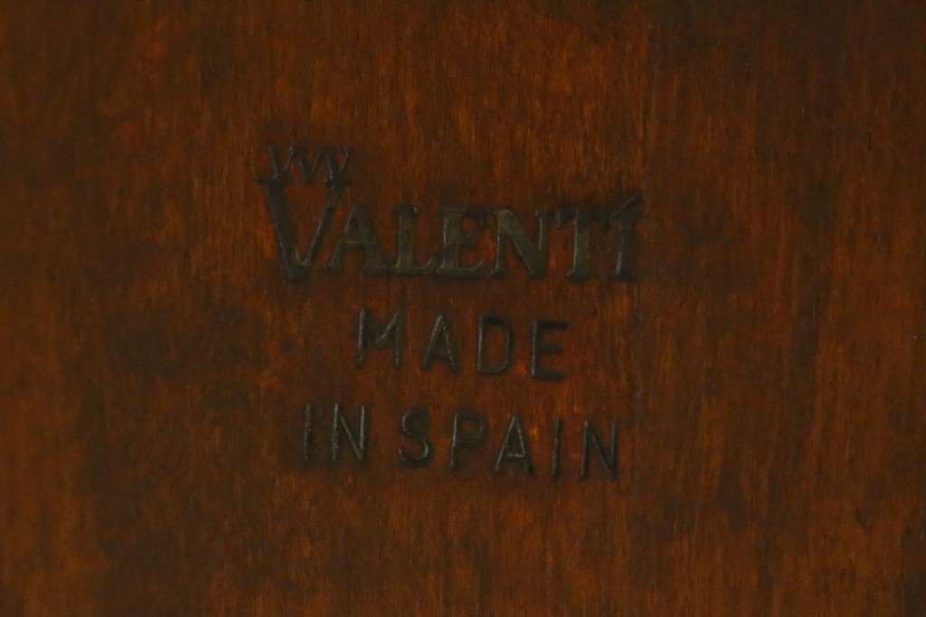 中古　スペイン製　バロッサバレンティ(VARO,S.A. VALENTI)　真鍮縁とガラス天板が上品な印象のサイドテーブル　(R-085578)