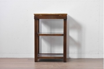 中古　スペイン製　バロッサバレンティ(VARO,S.A. VALENTI)　真鍮縁とガラス天板が上品な印象のサイドテーブル　(R-085578)