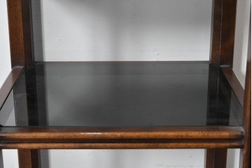 中古　スペイン製　バロッサバレンティ(VARO,S.A. VALENTI)　真鍮縁とガラス天板が上品な印象のサイドテーブル　(R-085578)