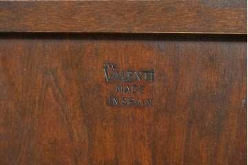 中古　スペイン製　バロッサバレンティ(VARO,S.A. VALENTI)　真鍮縁とガラス天板が上品な印象のサイドテーブル　(R-085578)