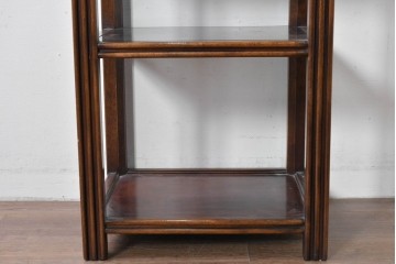 中古　スペイン製　バロッサバレンティ(VARO,S.A. VALENTI)　真鍮縁とガラス天板が上品な印象のサイドテーブル　(R-085578)