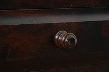 中古　北海道民芸家具　HM161K　重厚な木目と温もり溢れる風合いが魅力の食器棚　定価約50万円　(R-085579)