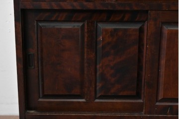 中古　北海道民芸家具　HM161K　重厚な木目と温もり溢れる風合いが魅力の食器棚　定価約50万円　(R-085579)