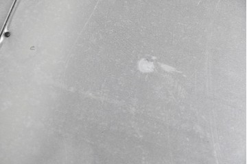 中古　激レア　希少　イギリス　TIMOTHY OULTON(ティモシー オルトン)　Globetrekker(グローブトレッカー)　航空機の外装をイメージしたメタリック仕上げのトランクコーヒーテーブル　(R-085581)