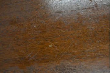 中古　DREXEL HERITAGE(ドレクセルヘリテイジ)　Triune(トライユン)　端正な意匠が上品なダイニングテーブル　(R-085582)