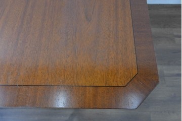 中古　DREXEL HERITAGE(ドレクセルヘリテイジ)　Triune(トライユン)　端正な意匠が上品なダイニングテーブル　(R-085582)