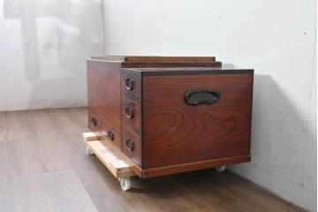 和製アンティーク　総欅材　縁(黒柿材)　欅材の美しい杢目を楽しめる長火鉢　(R-085589)