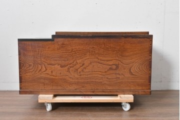 和製アンティーク　総欅材　縁(黒柿材)　欅材の美しい杢目を楽しめる長火鉢　(R-085589)