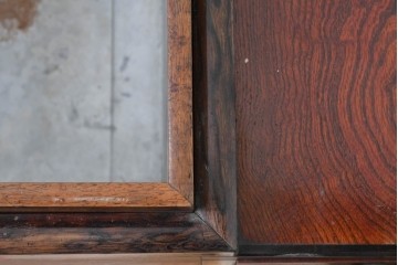 和製アンティーク　総欅材　縁(黒柿材)　欅材の美しい杢目を楽しめる長火鉢　(R-085589)