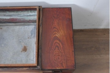 和製アンティーク　総欅材　縁(黒柿材)　欅材の美しい杢目を楽しめる長火鉢　(R-085589)