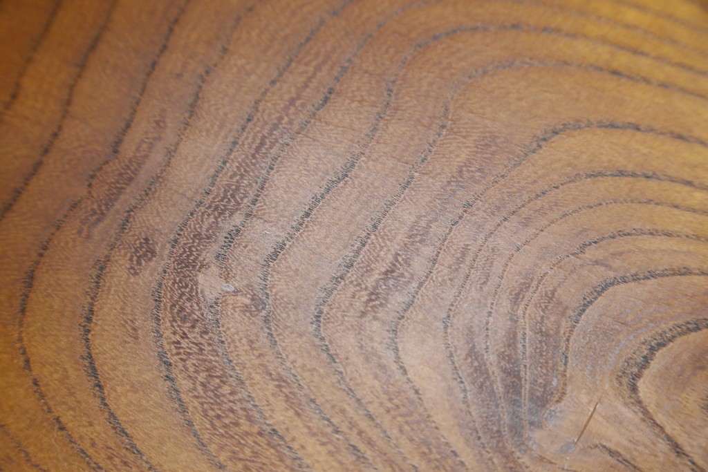 中古　岩谷堂箪笥　格子戸の意匠が目を引く水屋箪笥キャビネット　(R-085591)