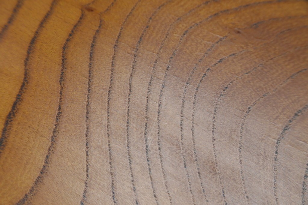 中古　岩谷堂箪笥　格子戸の意匠が目を引く水屋箪笥キャビネット　(R-085591)