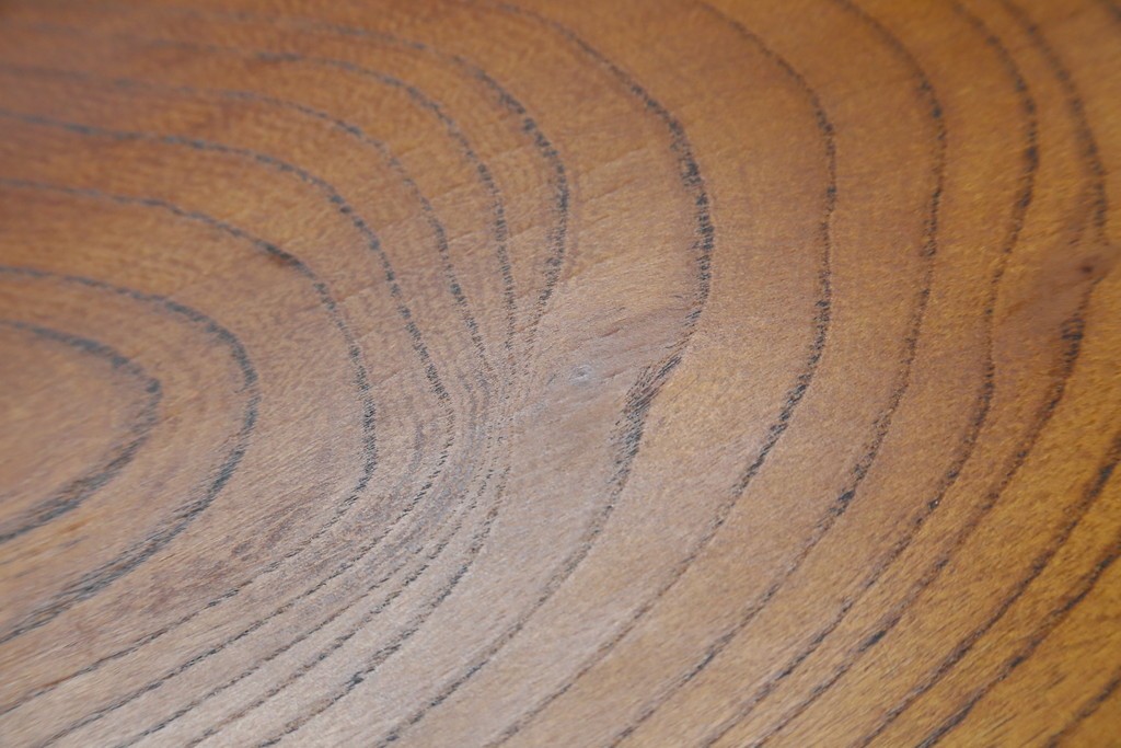 中古　岩谷堂箪笥　格子戸の意匠が目を引く水屋箪笥キャビネット　(R-085591)