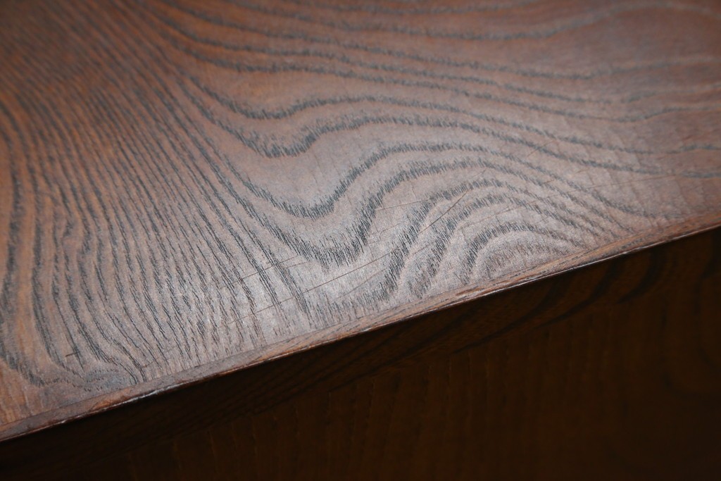 中古　岩谷堂箪笥　格子戸の意匠が目を引く水屋箪笥キャビネット　(R-085591)