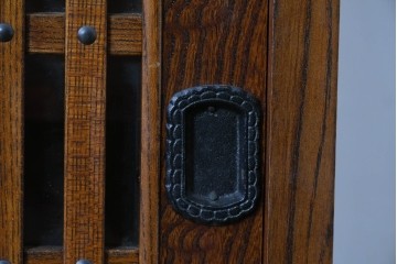 中古　岩谷堂箪笥　格子戸の意匠が目を引く水屋箪笥キャビネット　(R-085591)