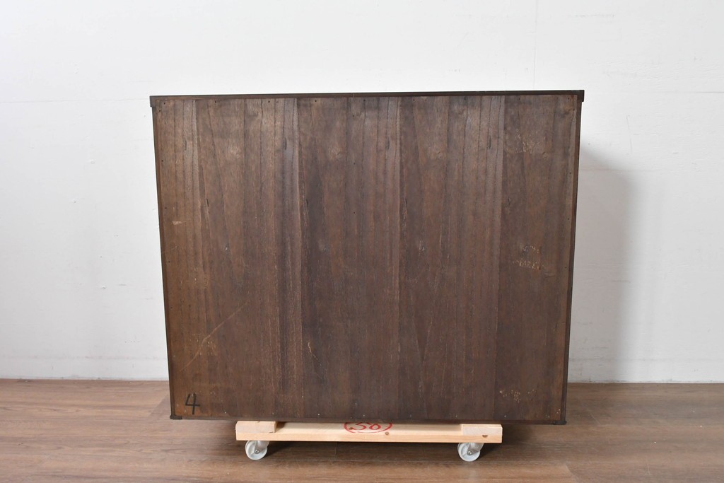 中古　岩谷堂箪笥　格子戸の意匠が目を引く水屋箪笥キャビネット　(R-085591)