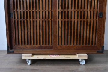 中古　岩谷堂箪笥　格子戸の意匠が目を引く水屋箪笥キャビネット　(R-085591)